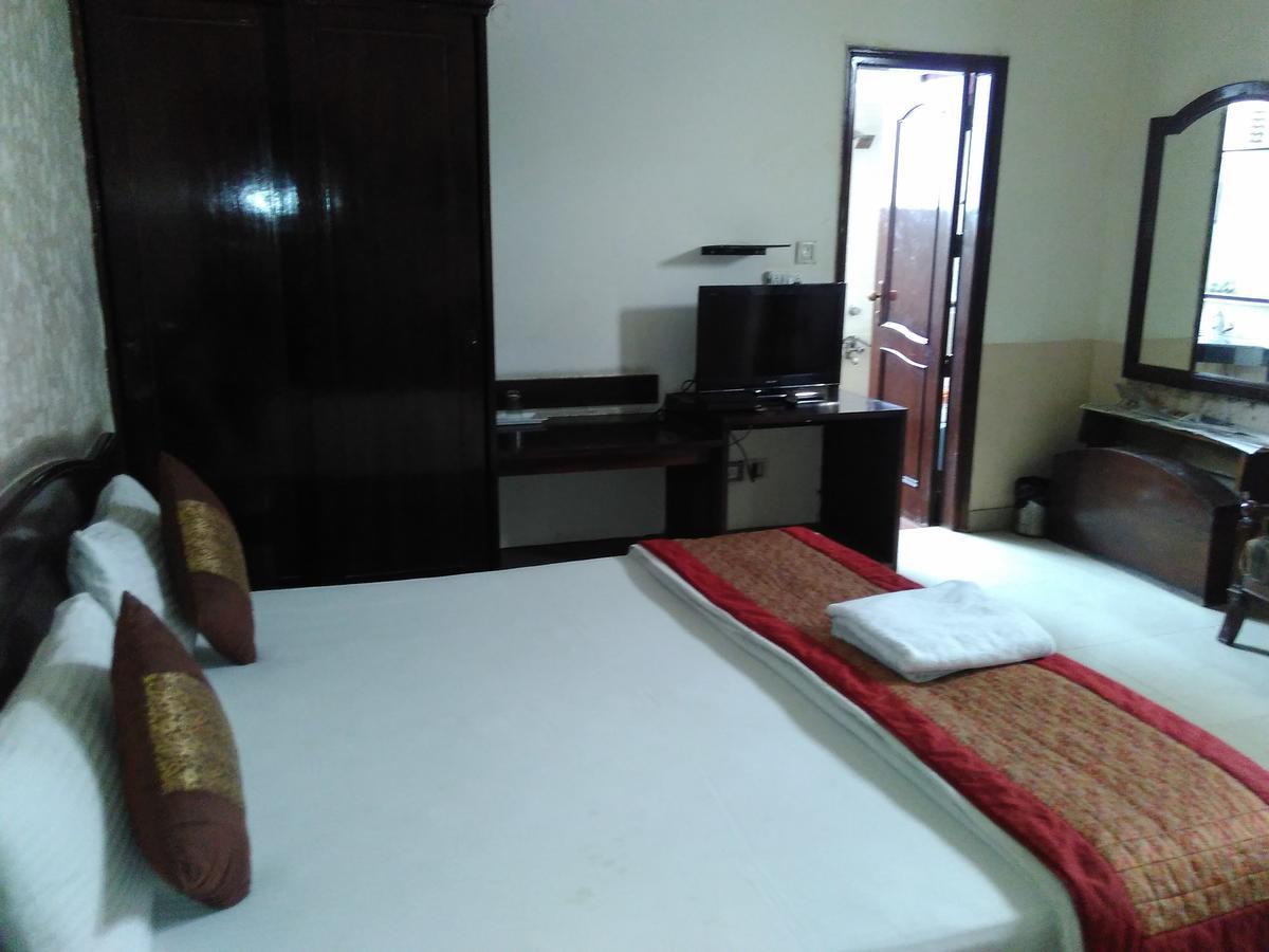 A New Delhi Hotel Orchid Garden Zewnętrze zdjęcie