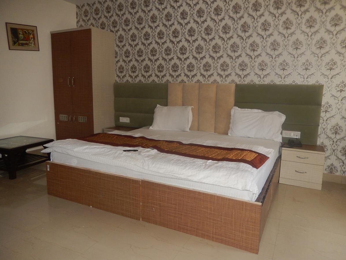 A New Delhi Hotel Orchid Garden Zewnętrze zdjęcie