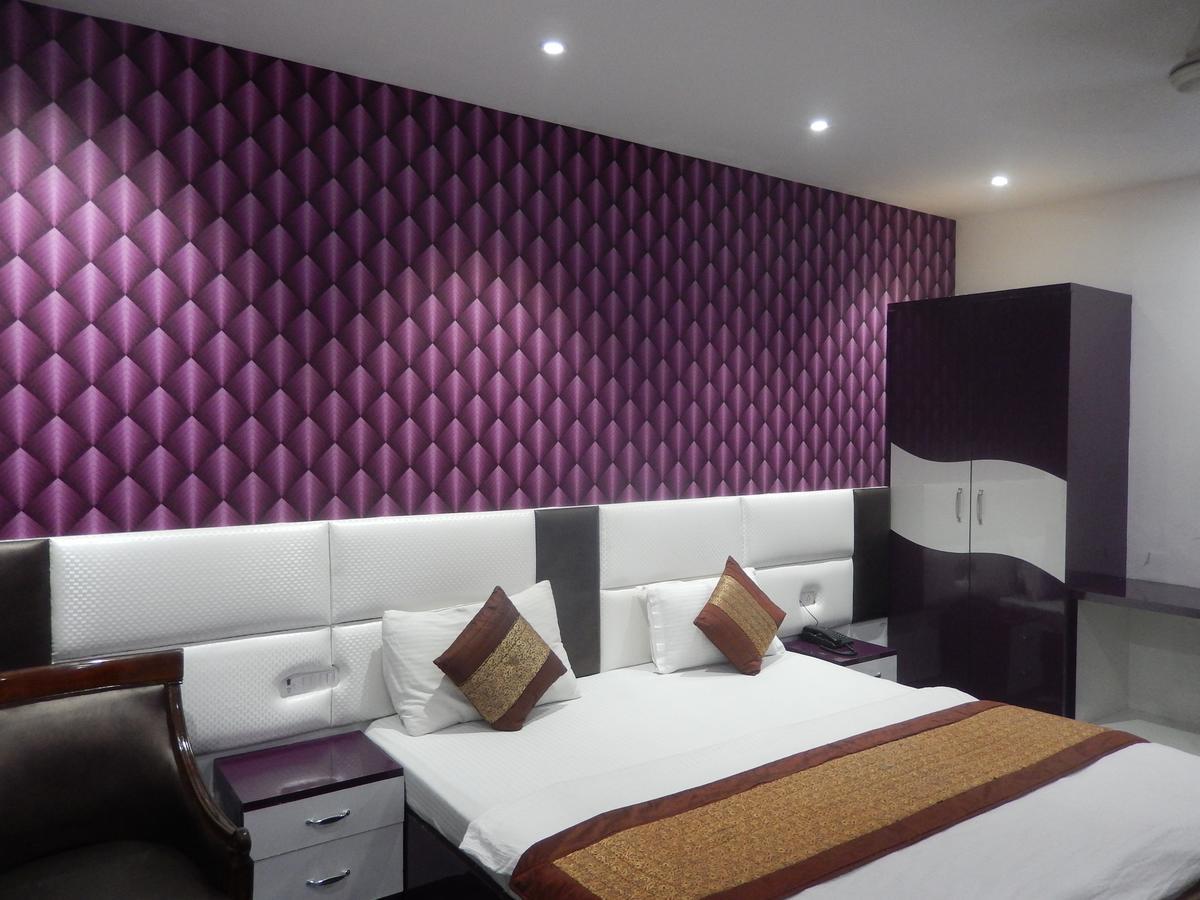 A New Delhi Hotel Orchid Garden Zewnętrze zdjęcie