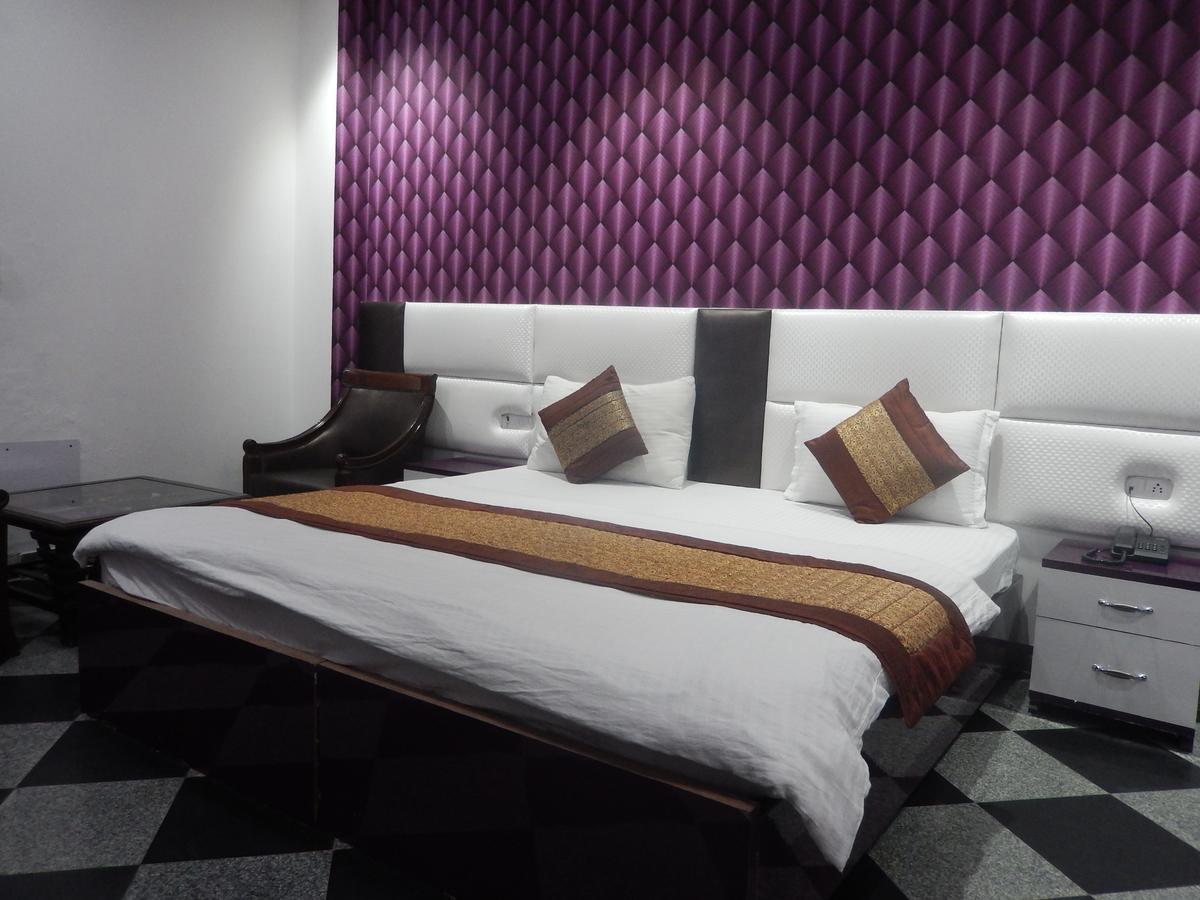 A New Delhi Hotel Orchid Garden Zewnętrze zdjęcie